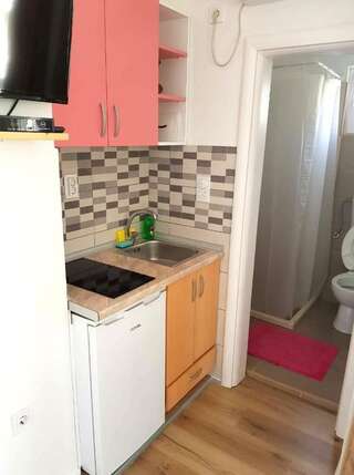 Апартаменты Apartments Miki Бар Апартаменты-студио-5