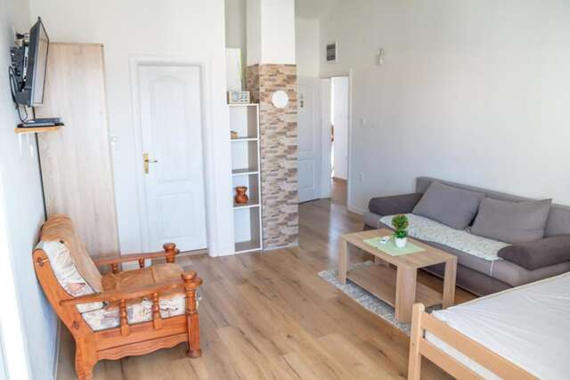 Апартаменты Apartments Miki Бар-45